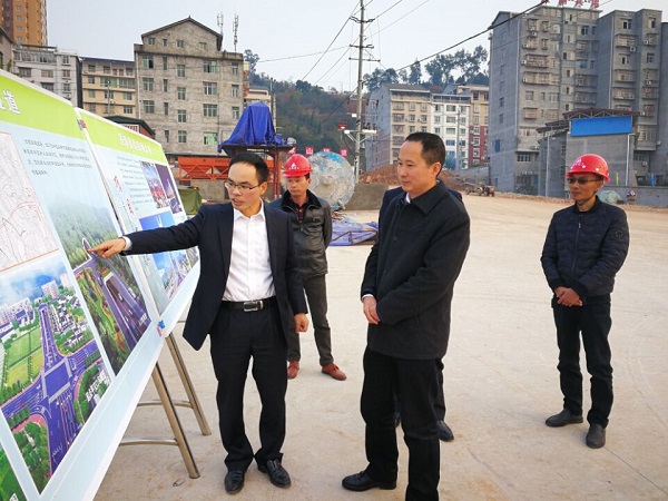 1吴文斌副局长现场调研韩家山隧道工程建设.jpg