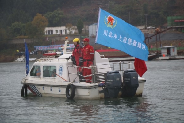 水上安全巡逻一.jpg 水上安全巡逻一.jpg