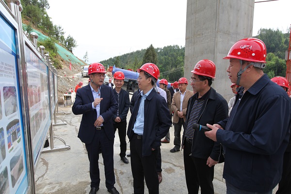 省交通运输厅机关党委书记胡洪波调研广元交通运输领域扫黑除恶专项